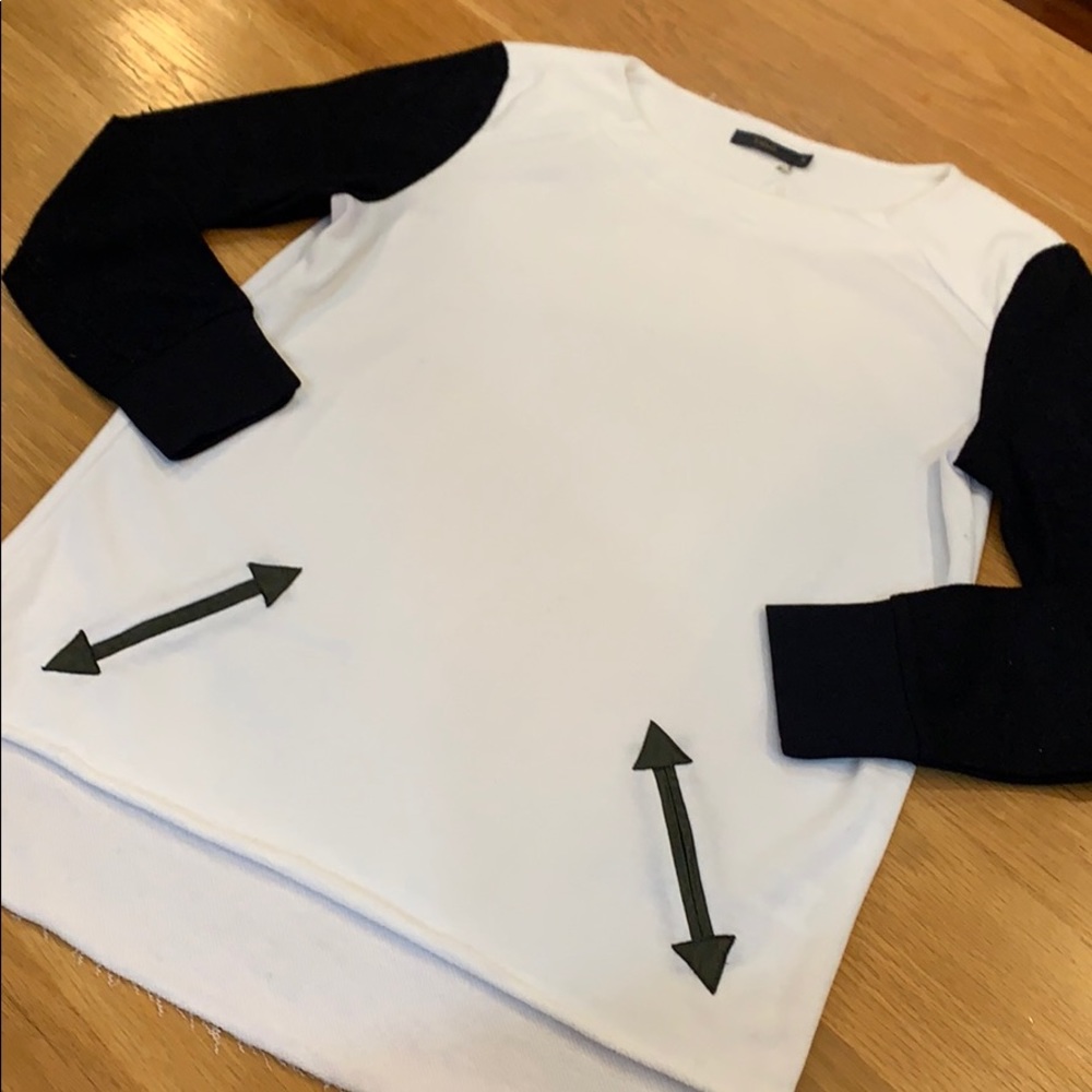 THML Arrow Block Sleeve Sweatshirt Sweater Size M